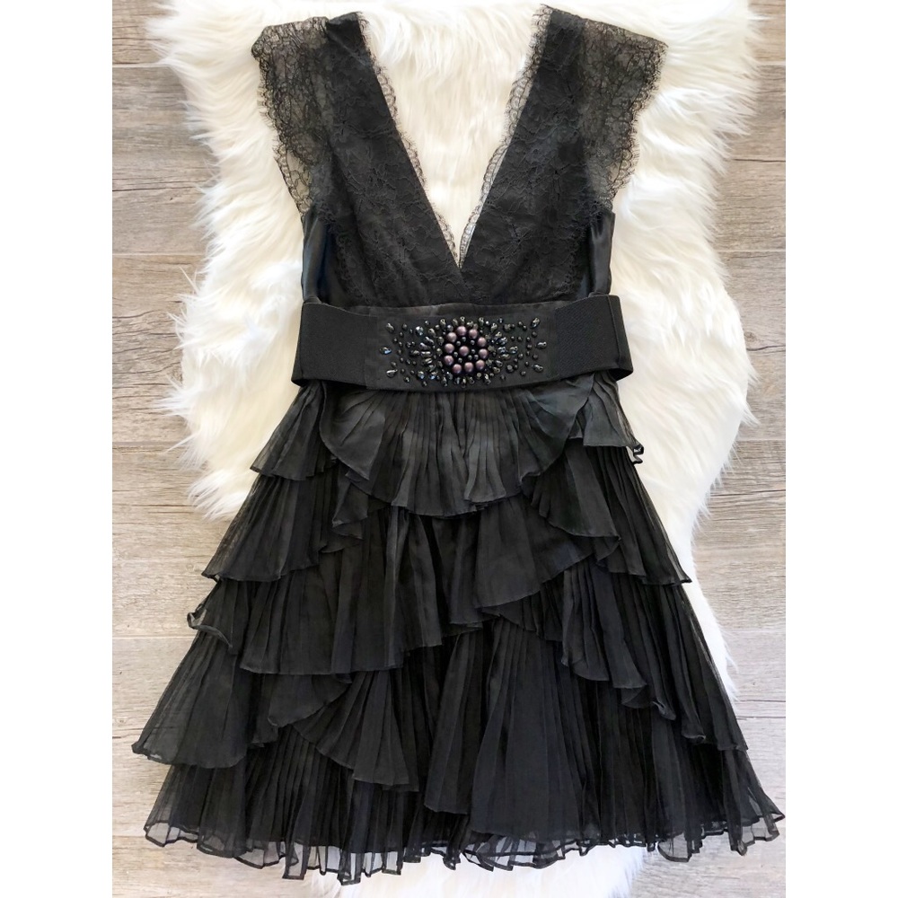 BCBG !STUNNING! Black Lace Ruffle Cocktail Dress